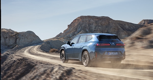 Der-neue-BMWiX3_Slider1.jpg