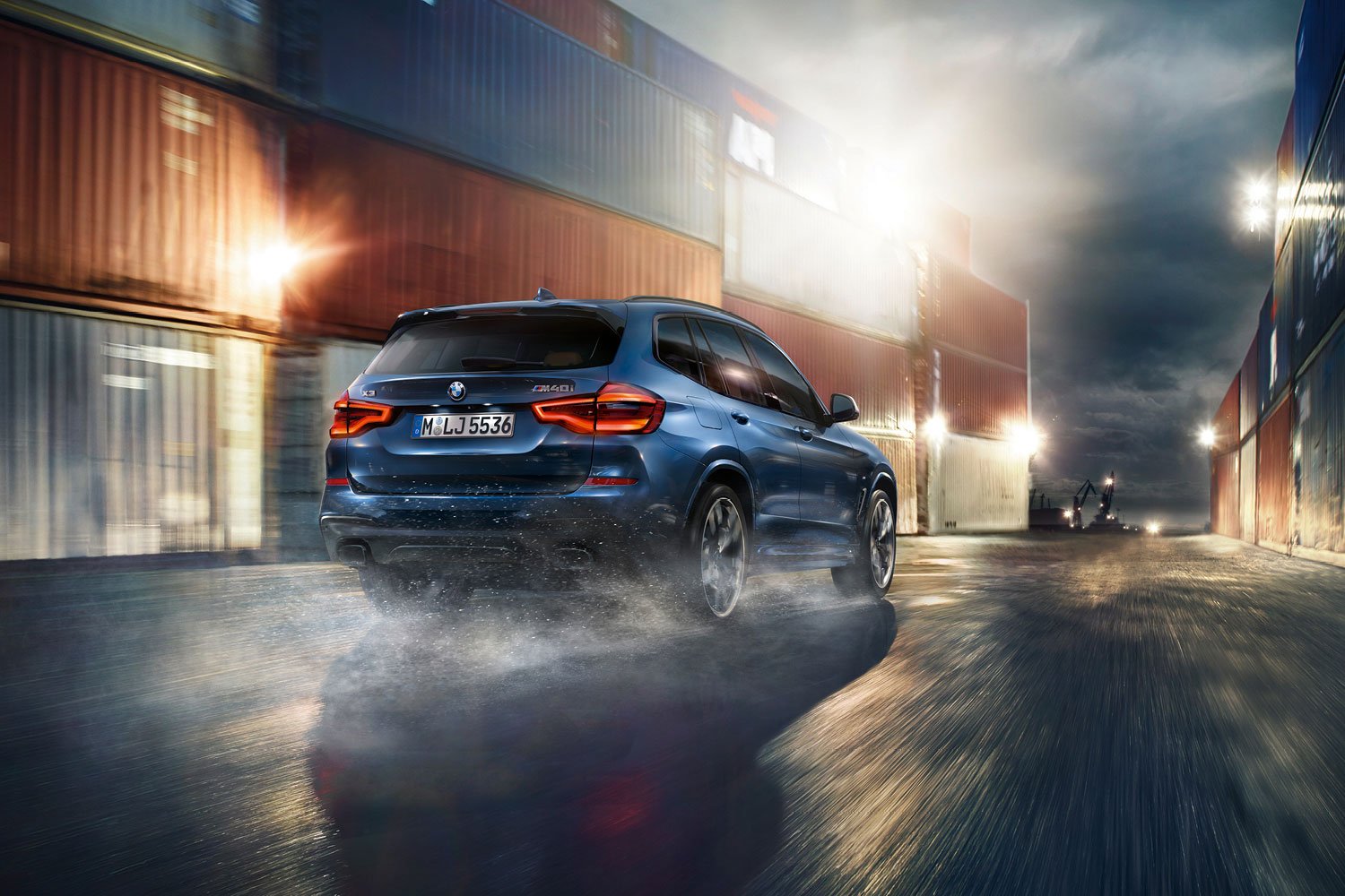 BMW_X3_Heckansicht.jpg