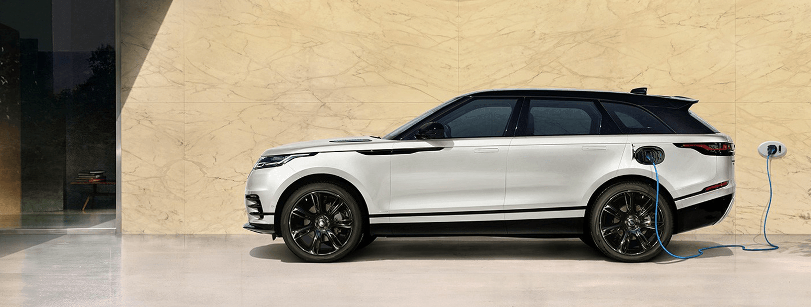 Range Rover Velar P400e AWD S