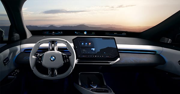 Der-neue-BMWiX3_Lenkrad_Display.jpg