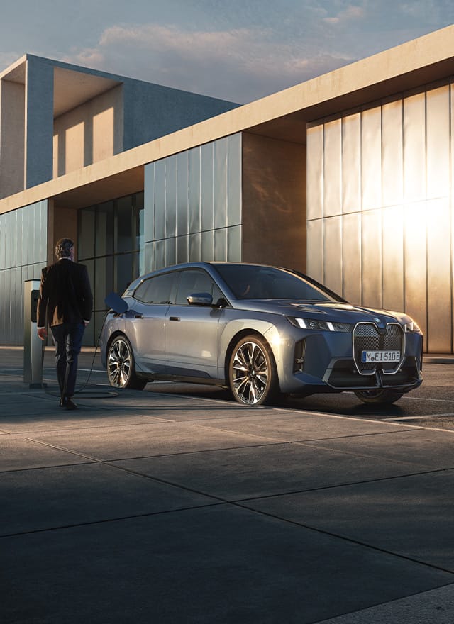 BMW iX Highlights.jpg